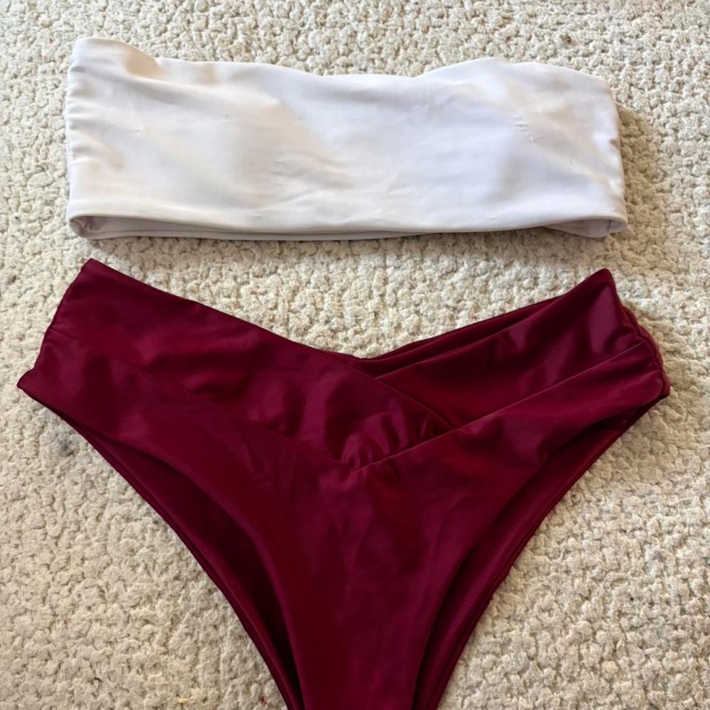 Swimsuit bundle - Picture 3 of 4